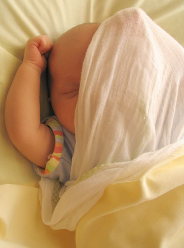 Peek-a-boo (4 weeks)