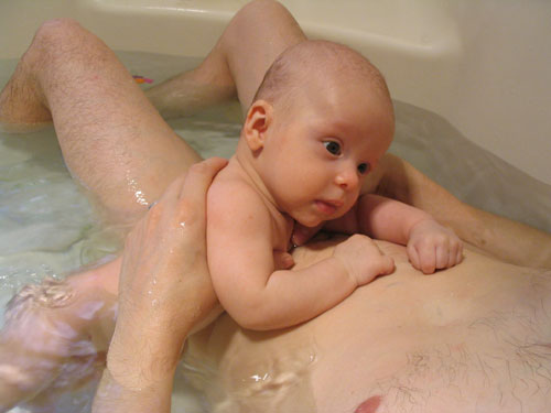 Bathing with Dad (11 weeks)